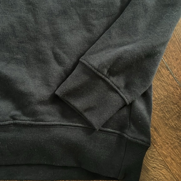 BNWT Stranger things light weight crewneck sweatshirt - Picture 5 of 7